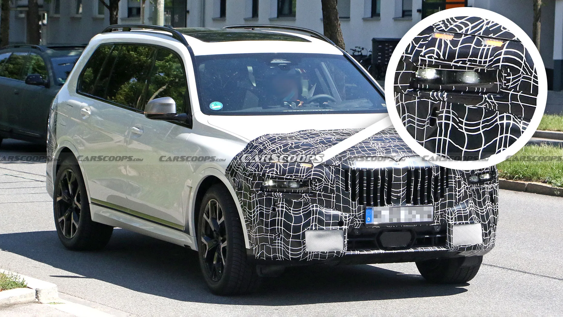 BMW-X7-Facelift-155.webp