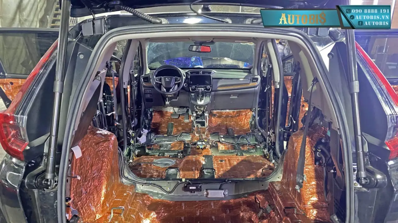 Honda CRV - Với 2 gói cách âm và nâng cấp âm thanh nâng cao với thương hiệu Focal và DrARTEX tại AUTOBIS