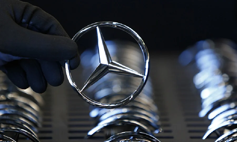 Mercedes star 3 web.webp
