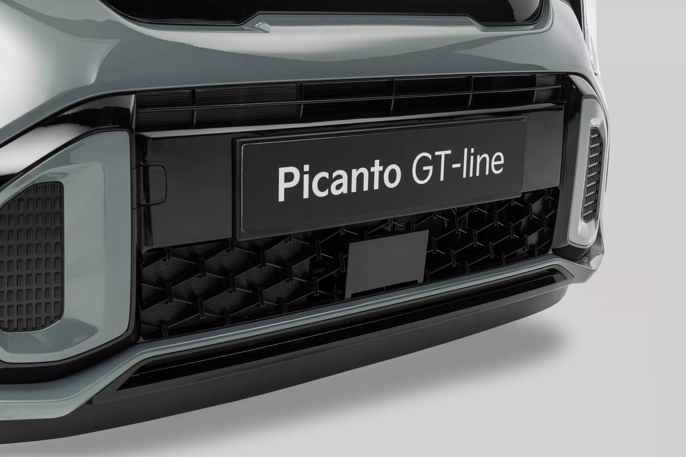 2023-Kia-Picanto-GT-Line-7.webp