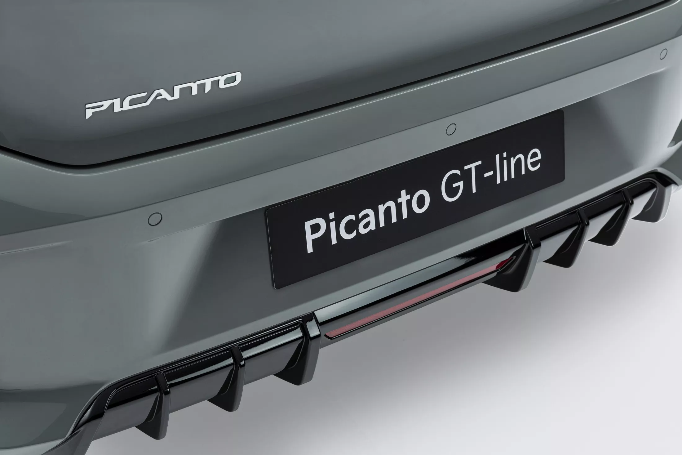 2023-Kia-Picanto-GT-Line-9.webp