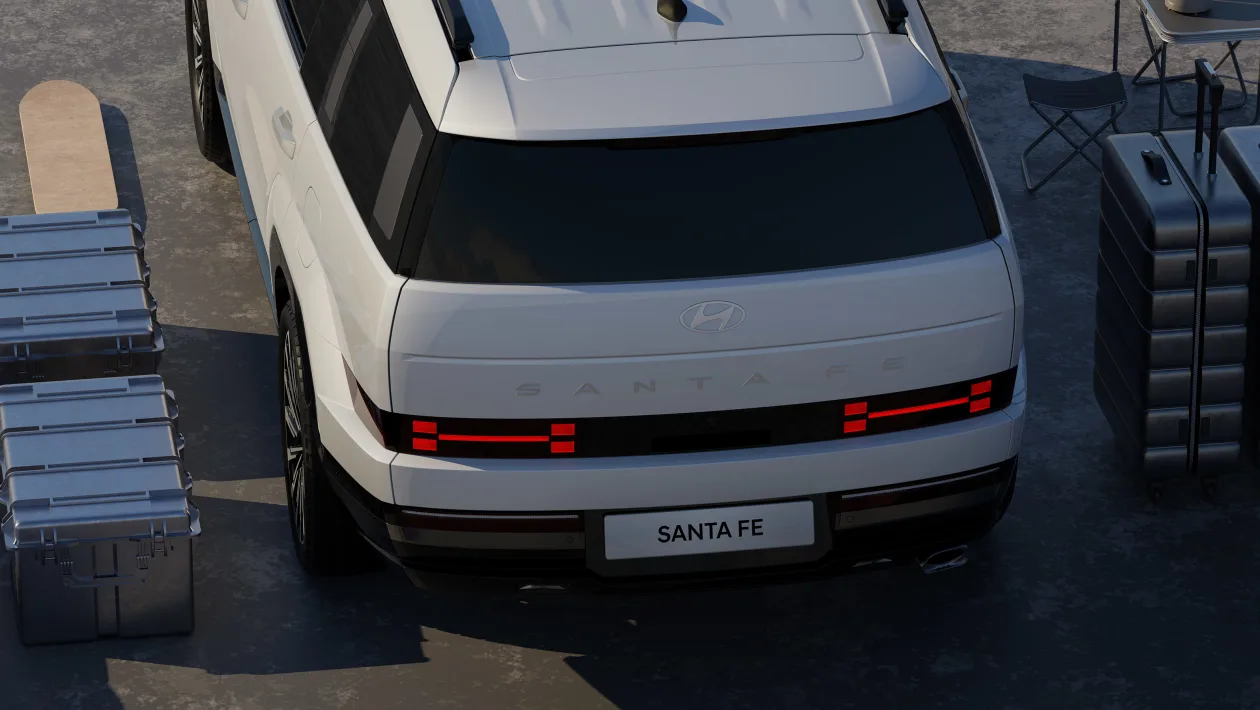 Hyundai Santa Fe 2023-7.webp