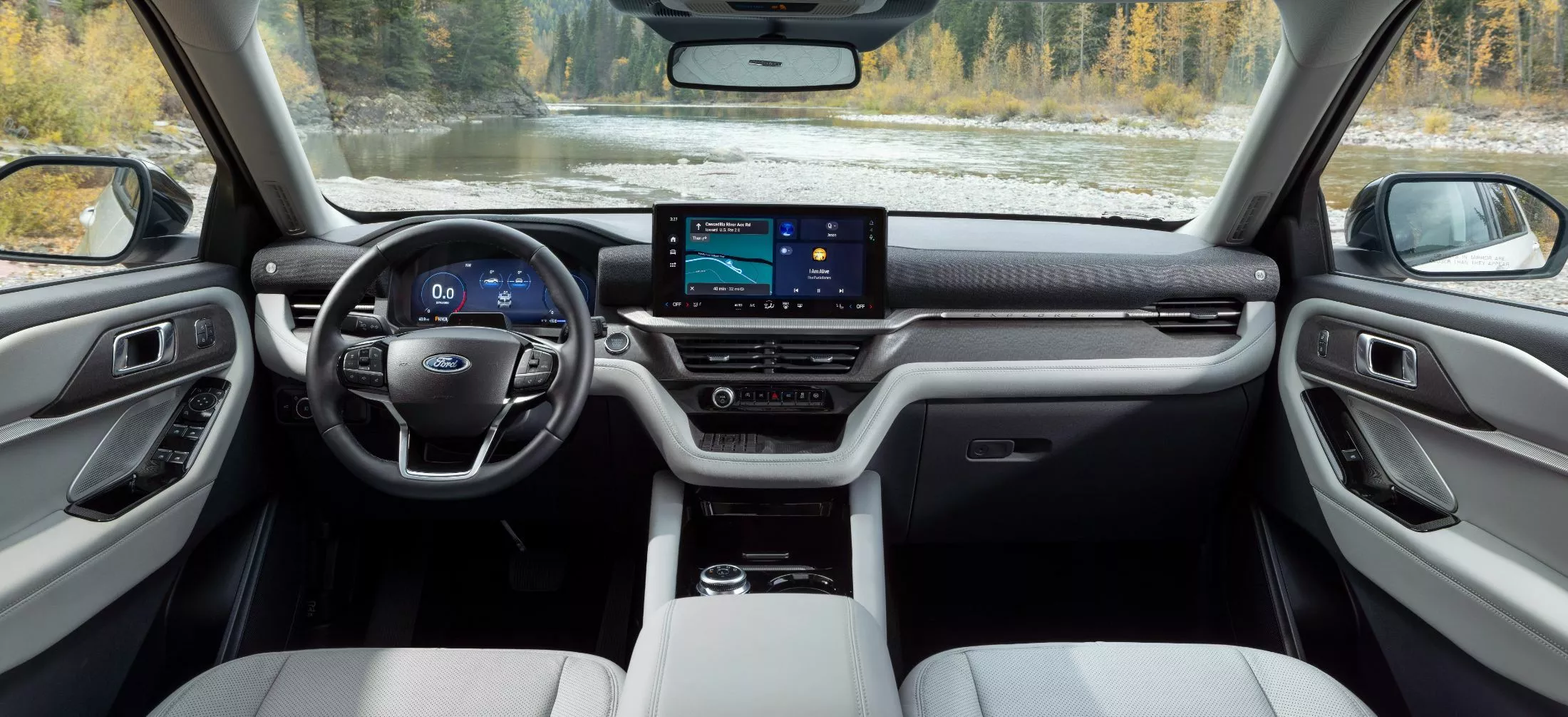Cận cảnh những thay đổi thiết kế trên Ford Explorer 2025 facelift