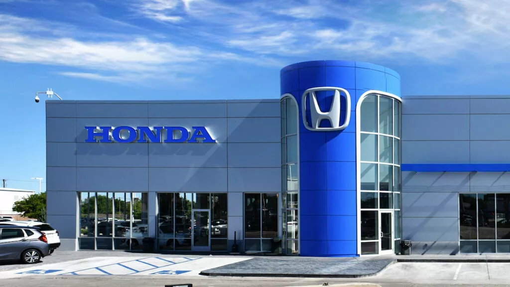 Honda-Dealer-1024x576.webp