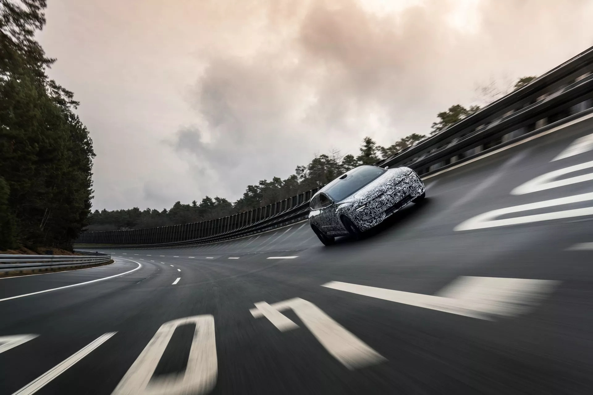 Audi hợp tác SAIC, ra mắt mẫu xe 770 mã lực dành riêng cho thị trường Trung Quốc
