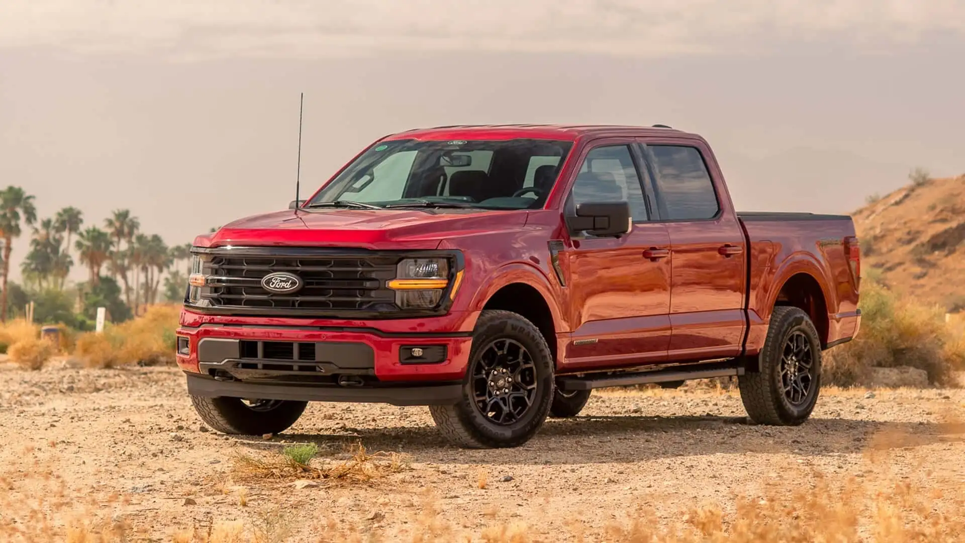 Ford triệu hồi 1 triệu xe tại Mỹ vì lỗi camera lùi