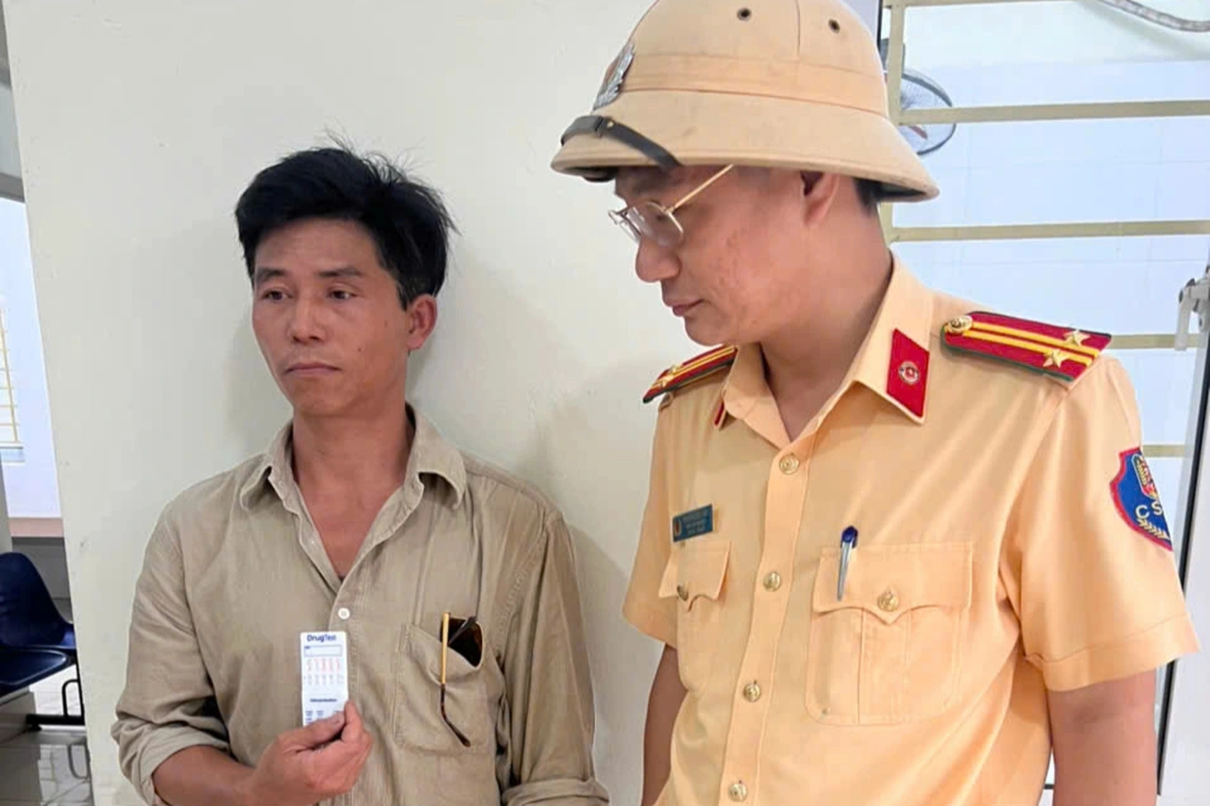 Thông tin giao thông ngày 23/6: Xe máy vi phạm giao thông tái diễn ở TP.HCM, sân bay Vinh tạm ngừng 6 tháng