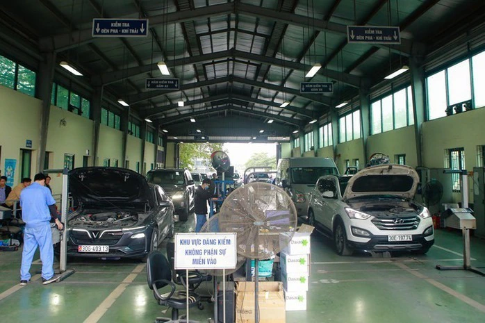 Thông tin giao thông ngày 26/6: Phạt nguội trên QL5, tài xế say xỉn trên cao tốc, khởi công đường “nát” ở TP Thủ Đức