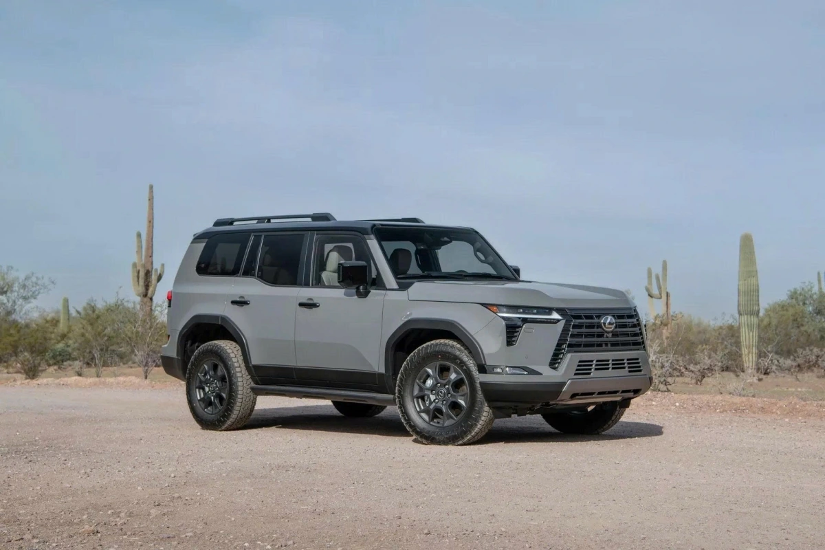 Thông tin xe ngày 29/6: Toyota tăng giá, Xiaomi YU7 cháy đơn, Lynk & Co 08 sắp đấu Everest tại Việt Nam