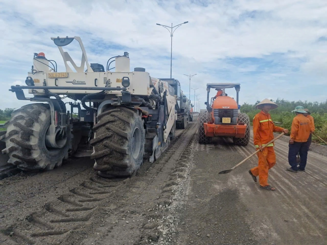 Sắp hoàn thành cao tốc huyết mạch ĐBSCL, từ Cần Thơ đi Rạch Giá chỉ 50 phút