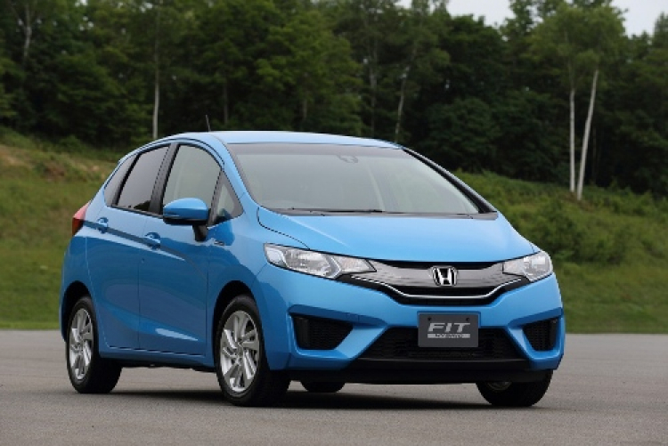 Honda tiết lộ Fit 2015 với hệ thống lai nhẹ i-DCD