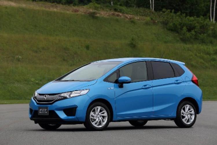 Honda tiết lộ Fit 2015 với hệ thống lai nhẹ i-DCD