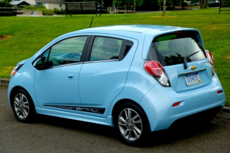 Chevrolet Spark EV, đối thủ đáng gờm của Leaf đã xuất hiện