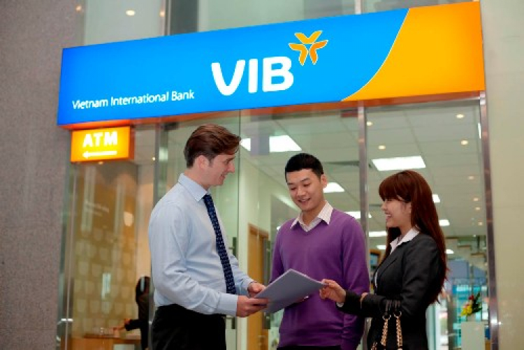 VIB ưu đãi đặc biệt cho khách hàng vay mua xe Mercedes Benz tại Vietnam Star