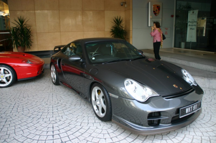 porche02.jpg