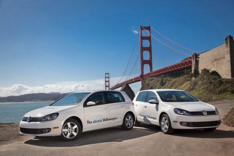Volkswagen đặt cược vào EV và xe plug-in hybrid