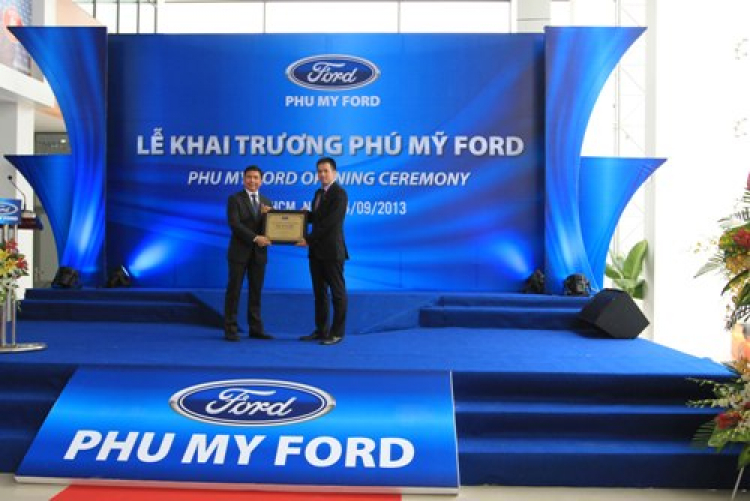 Ford Việt Nam khai trương Phú Mỹ Ford - đại lý ủy quyền chính thức thứ 17