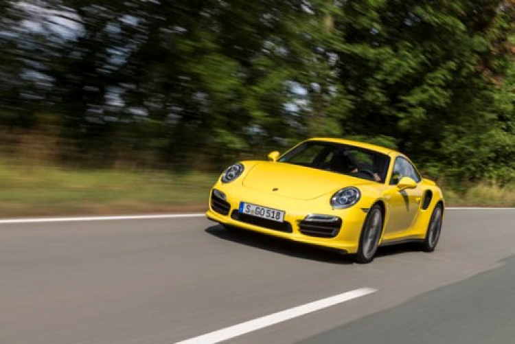 Porsche 911 Turbo giành giải thưởng thiết kế cải tiến xuất sắc nhất năm 2013