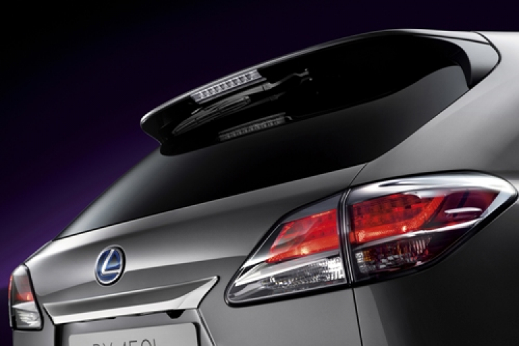 RX 450h 2014 tiếp nối công cuộc cải tiến dòng SUV sang trọng của Lexus