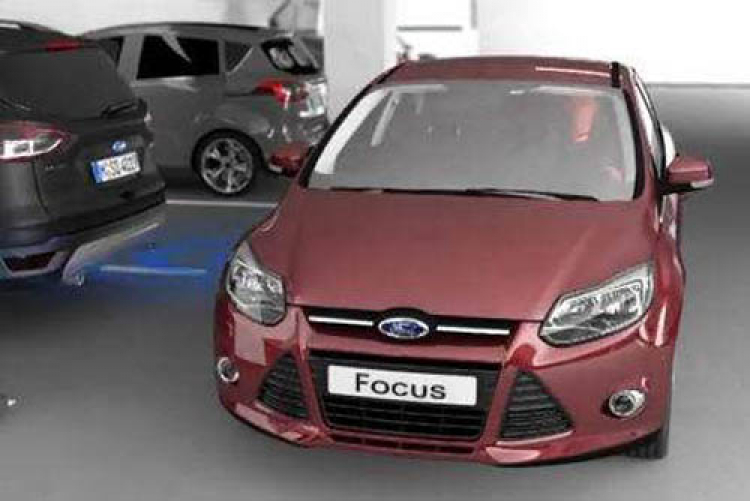 Xe Ford có thể tự tìm chỗ trống và tự đỗ