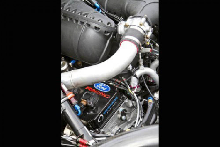 Động cơ EcoBoost 3.5L V6 của Ford thiết lập 3 kỷ lục tốc độ ở Daytona