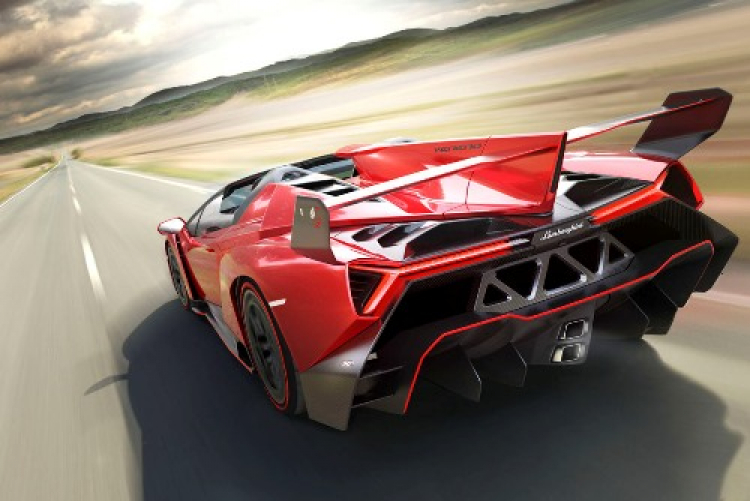 Lamborghini tiết lộ Veneno Roadster