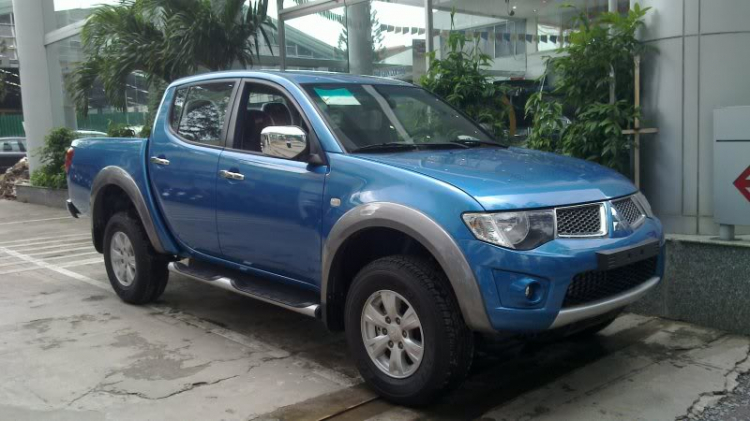 Triton của em đã có bạn.. màu xanh của bác KVL! Triton của em đã có bạn.. màu xanh của bác KVL!