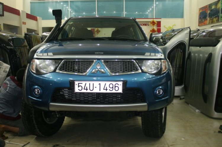 Triton của em đã có bạn.. màu xanh của bác KVL! Triton của em đã có bạn.. màu xanh của bác KVL!