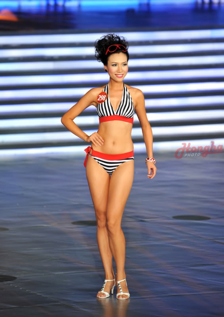 Ảnh Bikini của Hoa hậu Việt Nam 2010