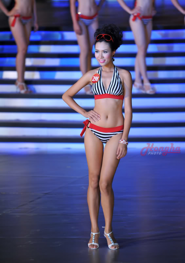 Ảnh Bikini của Hoa hậu Việt Nam 2010