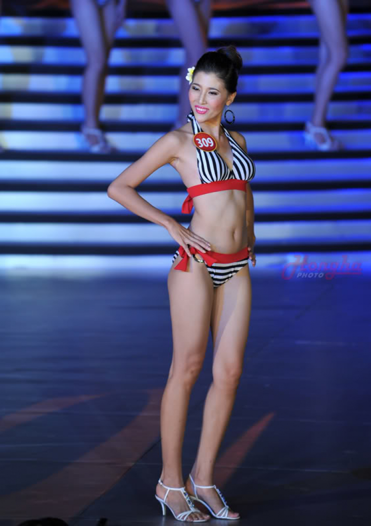 Ảnh Bikini của Hoa hậu Việt Nam 2010