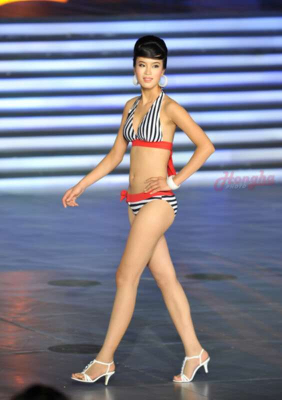 Ảnh Bikini của Hoa hậu Việt Nam 2010