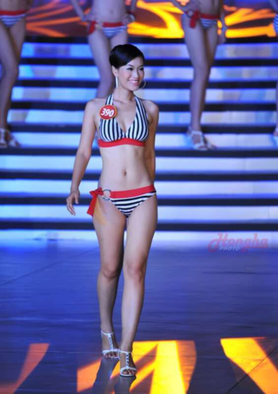 Ảnh Bikini của Hoa hậu Việt Nam 2010