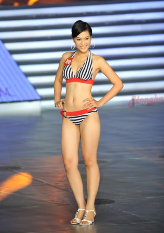 Ảnh Bikini của Hoa hậu Việt Nam 2010