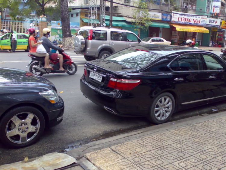 Lexus LS430, LS460/L,  LS600h/L - Im Lặng Là Vàng