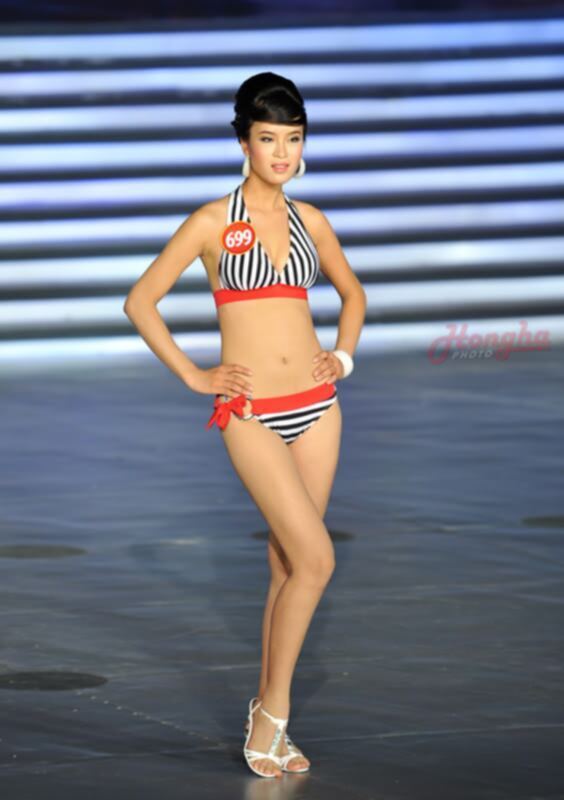 Ảnh Bikini của Hoa hậu Việt Nam 2010