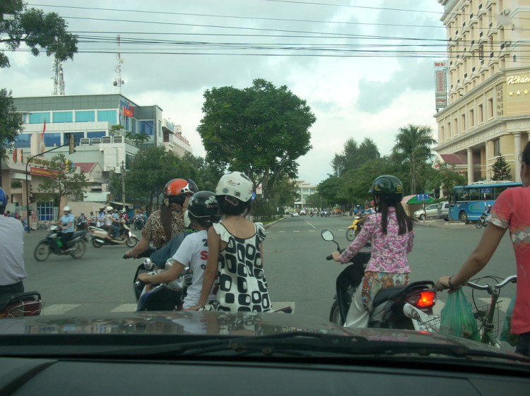 lần đầu tiên mò xuống cầu CẦN THƠ