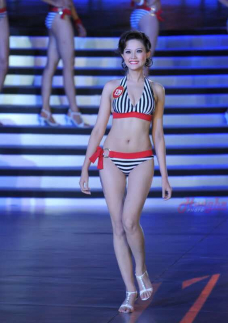 Ảnh Bikini của Hoa hậu Việt Nam 2010