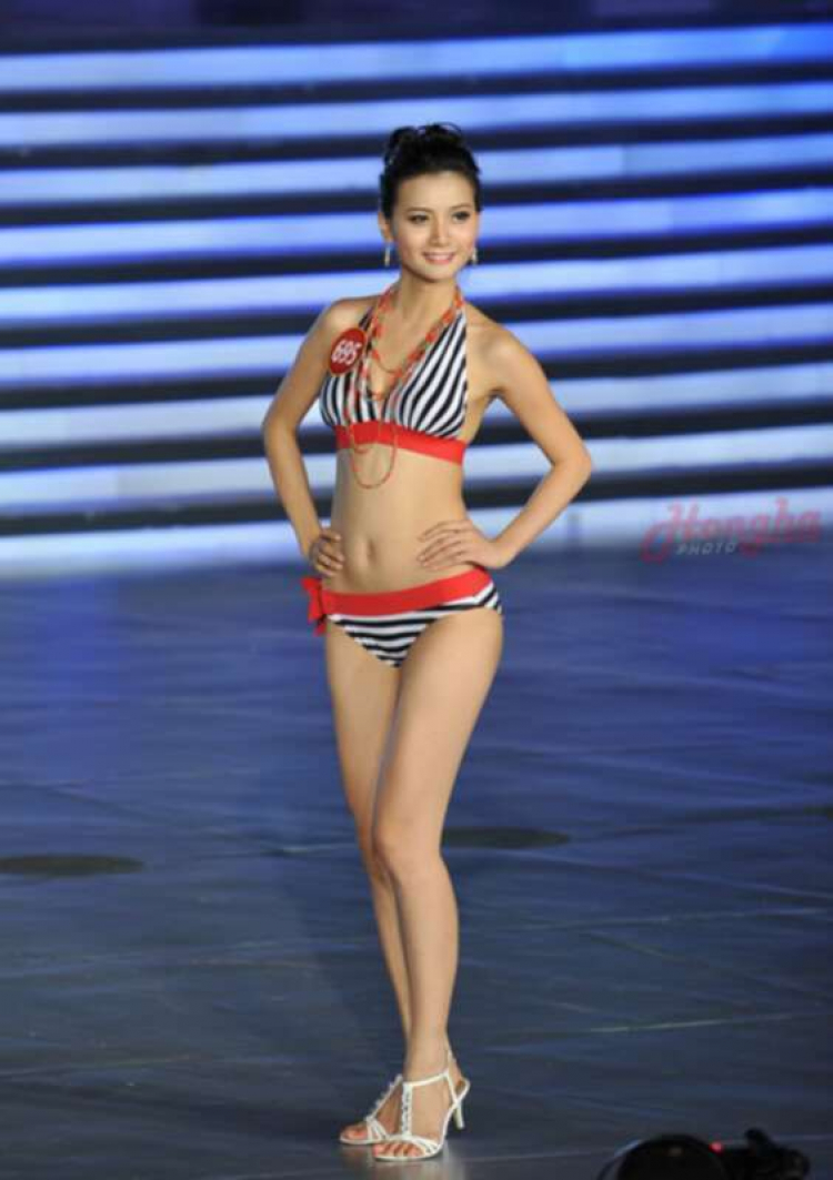 Ảnh Bikini của Hoa hậu Việt Nam 2010