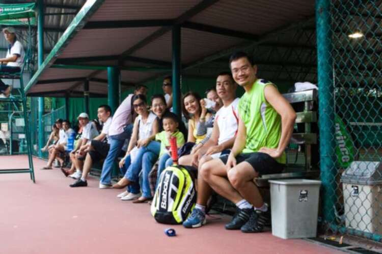 Ảnh giải OS Tennis Cup giữa các chi hội lần 1 - 15/8/2010!