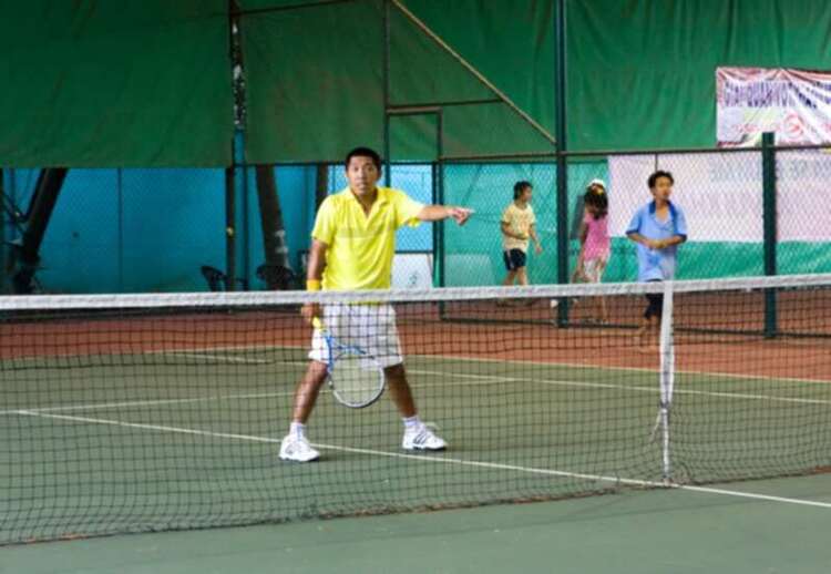 Ảnh giải OS Tennis Cup giữa các chi hội lần 1 - 15/8/2010!