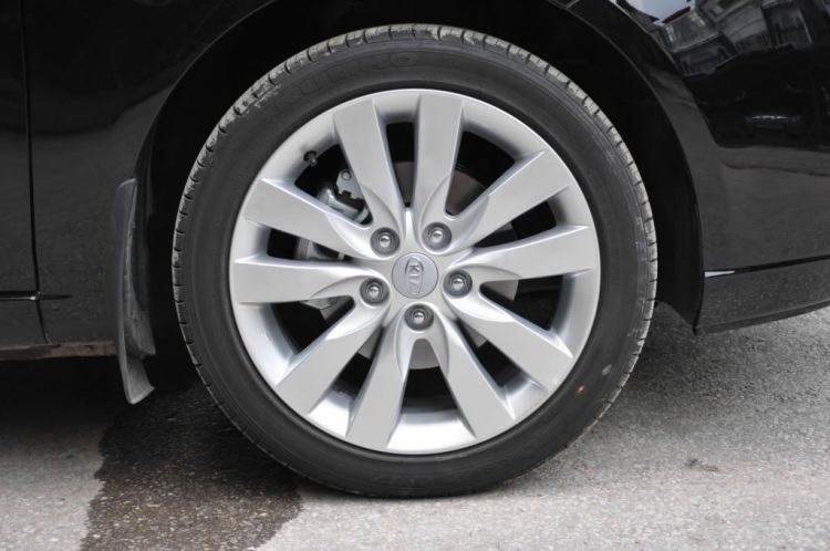Cho em nhập hội KIA cerato! Cho em nhập hội KIA cerato!