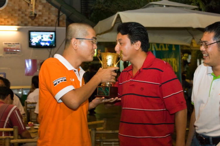 Hình ảnh đêm Liên hoan FFC đoạt giải Á quân.....bác Cherie độc quyền phát sóng Hình ảnh đêm Liên hoan FFC đoạt giải Á quân.....bác Cherie độc quyền phát sóng