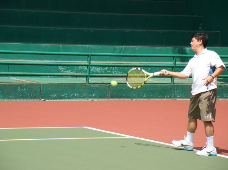 Ảnh giải OS Tennis Cup giữa các chi hội lần 1 - 15/8/2010!