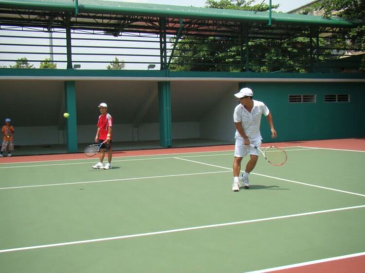 Ảnh giải OS Tennis Cup giữa các chi hội lần 1 - 15/8/2010!