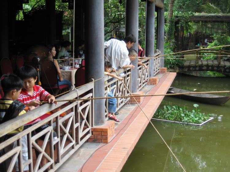 Mini Offline trước Trung thu 2010 (hình ảnh ở trang 18, 19) Mini Offline trước Trung thu 2010 (hình ảnh ở trang 18, 19)