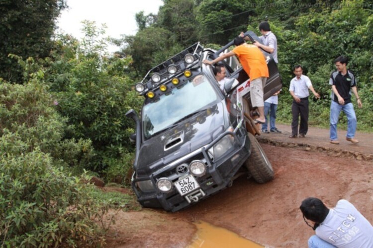 Tường thuật hành trình Saigon Off-Road Challenge 2010 - 28-29/8/2010! Tường thuật hành trình Saigon Off-Road Challenge 2010 - 28-29/8/2010!