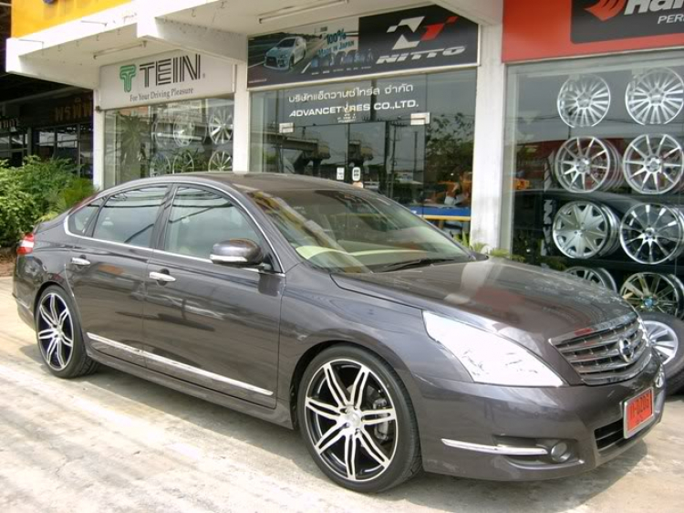 Nissan  Teana lên mâm 18 inh