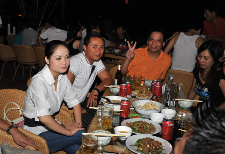 GLK du ngoạn Cúc Phương & ăn chơi nhảy múa Ninh Bình GLK du ngoạn Cúc Phương & ăn chơi nhảy múa Ninh Bình