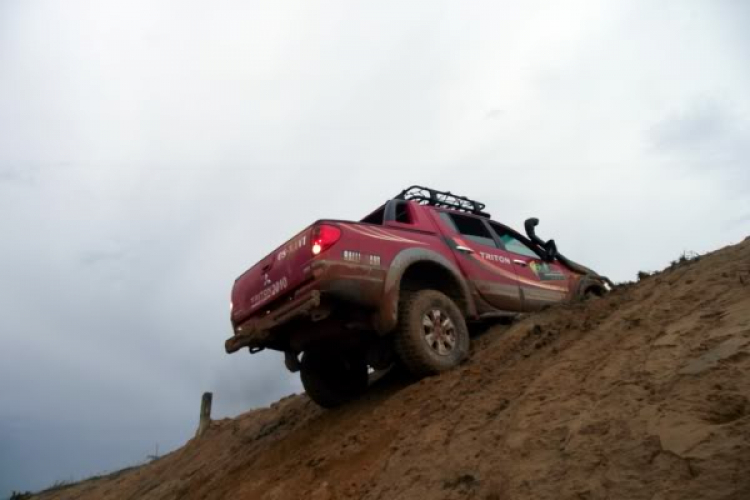 Ảnh đoàn Off-Road trải nghiệm bãi tập tăng căn cứ Nước Trong ..